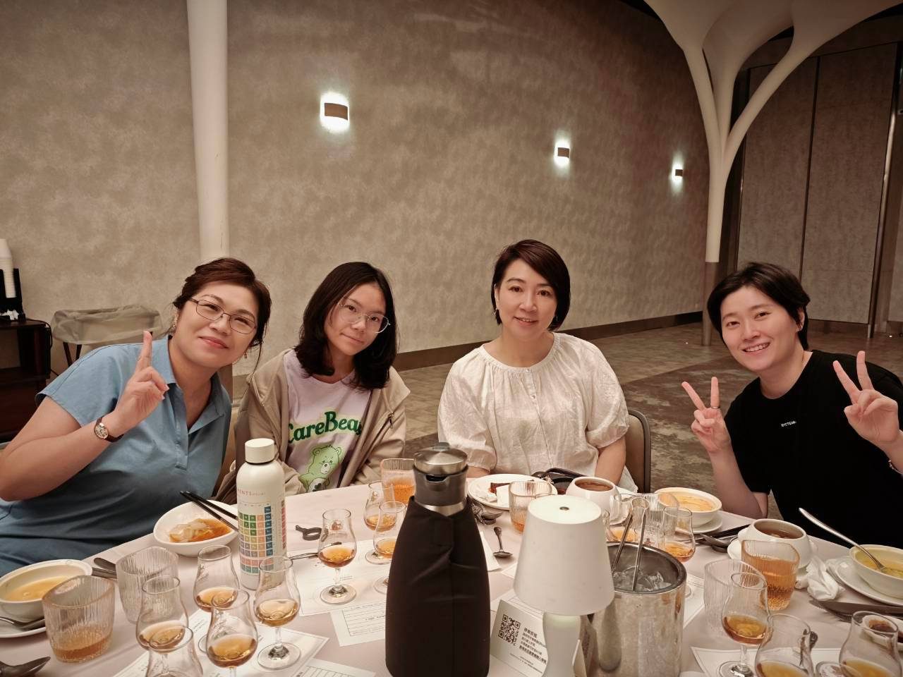第一季【夏】夏季居家簡易威士忌調酒及食物搭配－LINE_ALBUM_20260812第1281次例會-第一季 夏夏季居家簡易威士忌調酒及食物搭配_260812_6.jpg