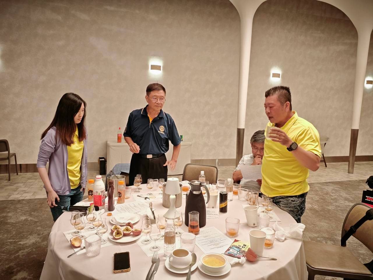 第一季【夏】夏季居家簡易威士忌調酒及食物搭配－LINE_ALBUM_20260812第1281次例會-第一季 夏夏季居家簡易威士忌調酒及食物搭配_260812_31.jpg
